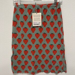 Bobo Choses strawberry midi skirt. 10/11. NWT